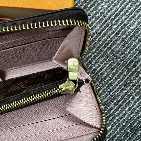 LOUIS VUITTON DAMIER EBENE CLEMENCE WALLET ZIP AROUND LONG - Picture 15 of 15